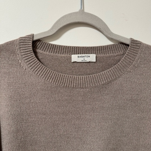 Aritzia Babaton Merino Wool Oversized Sweater Side Slits Size Small - Picture 4 of 6